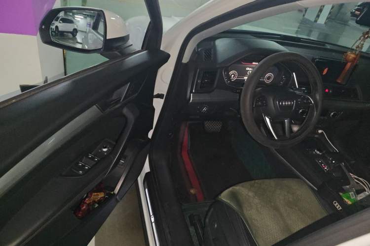 Used Audi Q5L 2018 40 TFSI Prestige Fashion Edition China VI Driver Seat