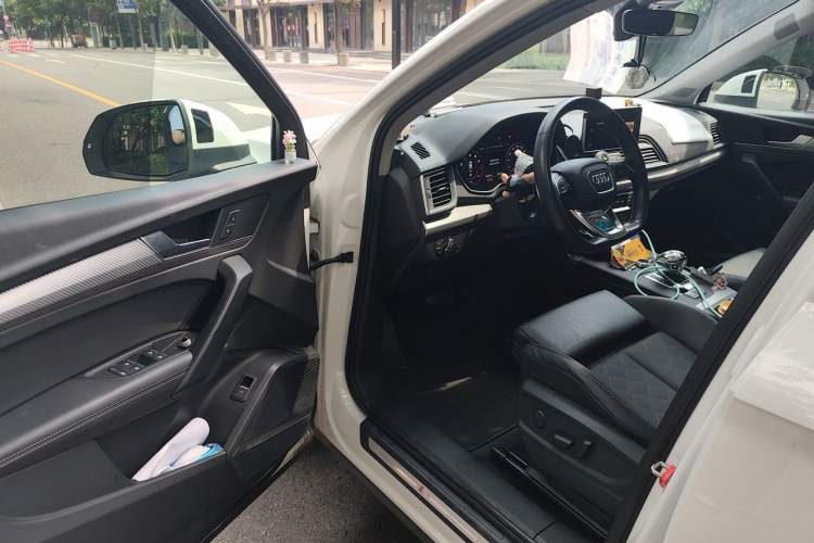 Used Audi Q5L 2018 45 TFSI Prestige Sport China V Driver Seat