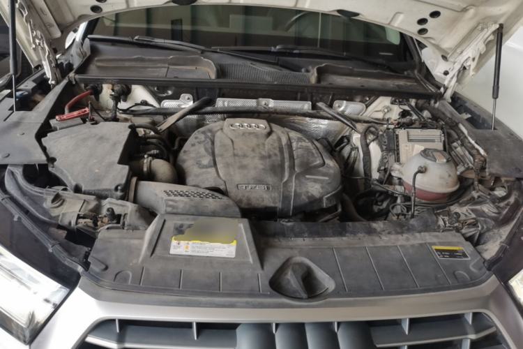 Used Audi Q5L 2018 40 TFSI Prestige Fashion Edition China V Engine Bay
