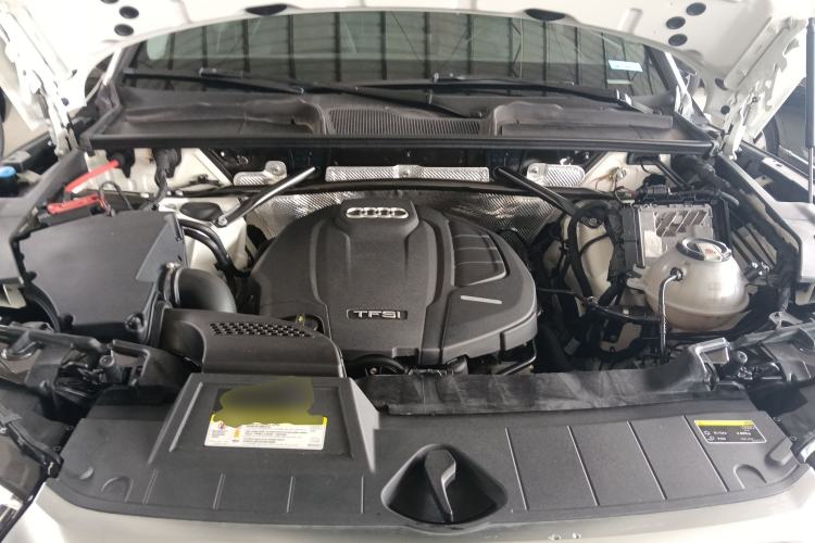 Used Audi Q5L 2018 45 TFSI Prestige Elegant Version China V Engine Bay