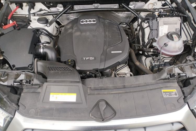 Used Audi Q5L 2018 40 TFSI Prestige Fashion Edition China V Engine Bay