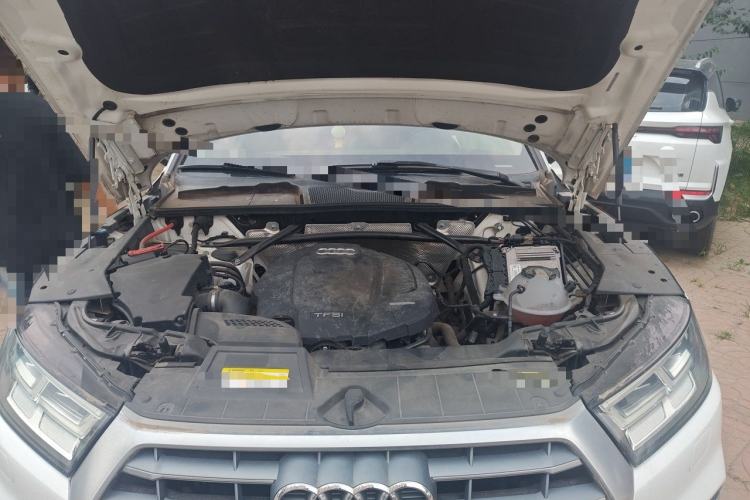 Used Audi Q5L 2018 40 TFSI Prestige Fashion Edition China V Engine Bay
