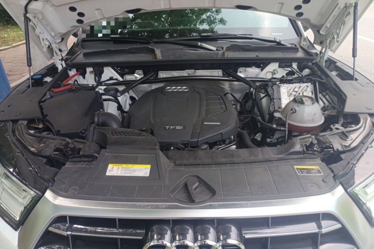 Used Audi Q5L 2018 45 TFSI Prestige Elegant Version China V Engine Bay