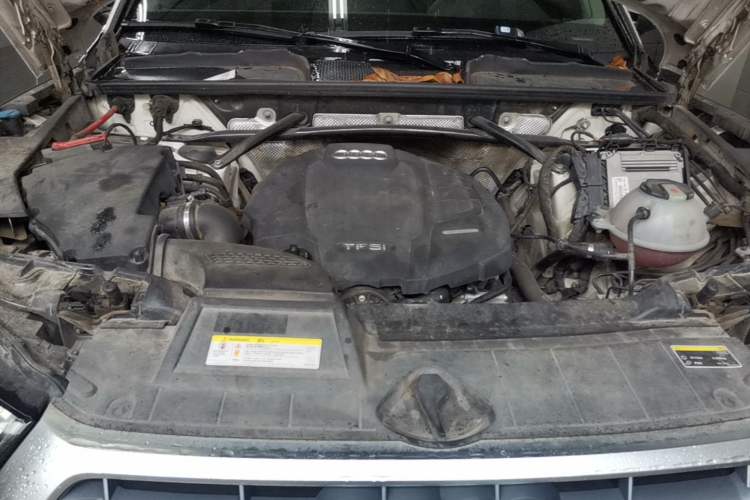 Used Audi Q5L 2018 40 TFSI Prestige Fashion Edition China V Engine Bay
