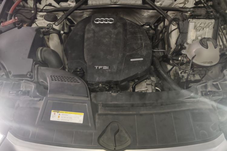 Used Audi Q5L 2018 45 TFSI Prestige Sporty Edition China VI Engine Bay