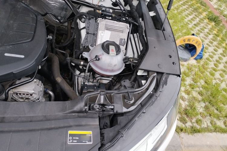 Used Audi Q5L 2018 40 TFSI Prestige Fashion Edition China V Engine Bay Left