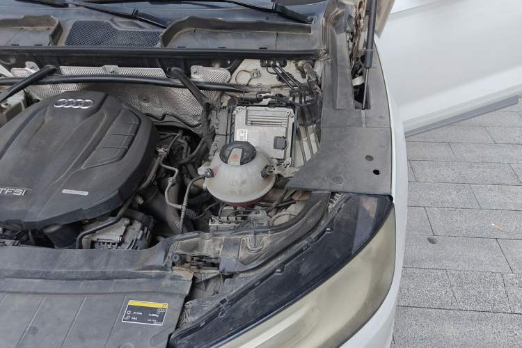Used Audi Q5L 2018 40 TFSI Prestige Edition China V Engine Bay Left