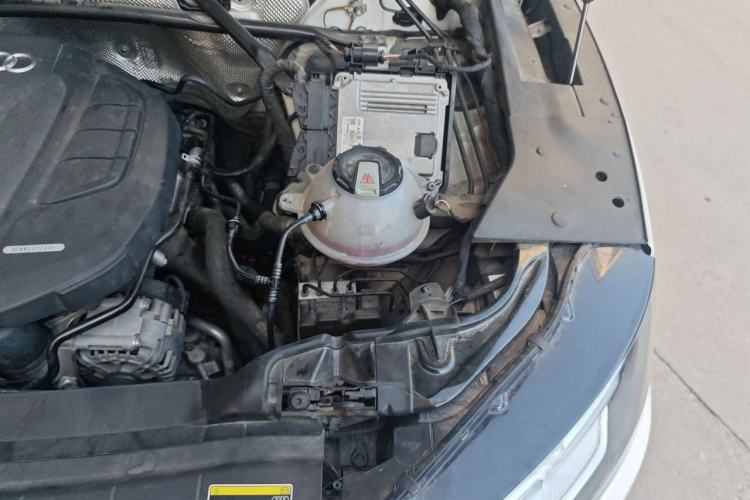 Used Audi Q5L 2018 40 TFSI Prestige Fashion Edition China V Engine Bay Left