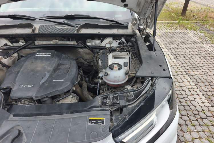 Used Audi Q5L 2018 40 TFSI Prestige Fashion Edition China V Engine Bay Left