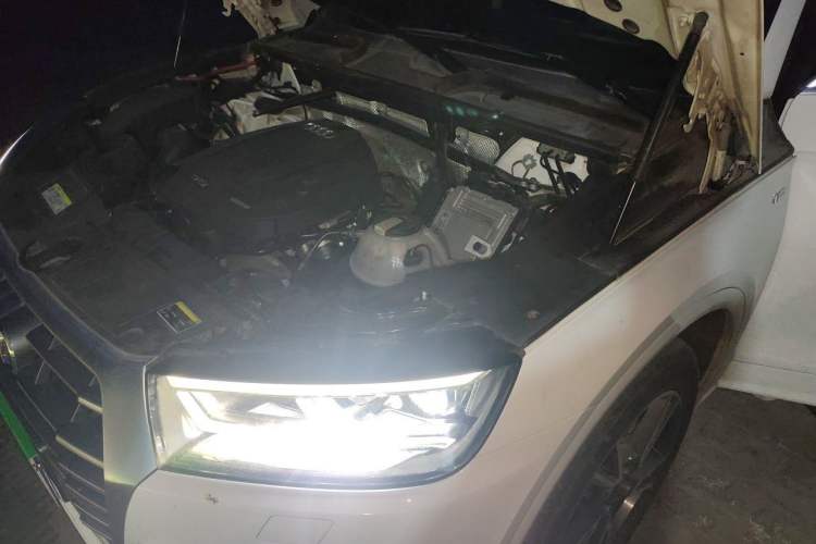 Used Audi Q5L 2018 40 TFSI Prestige Fashion Edition China V Engine Bay Left