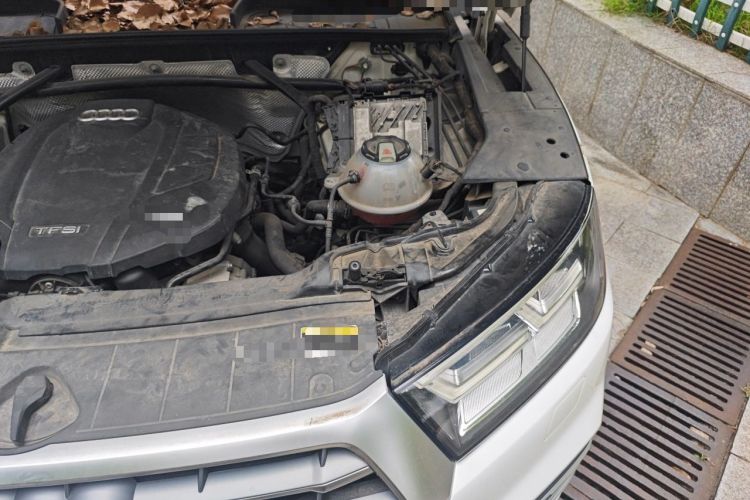 Used Audi Q5L 2018 45 TFSI Prestige Fashion Edition China V Emission Standard Engine Bay Left