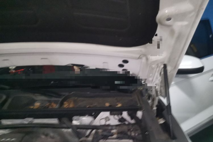 Used Audi Q5L 2018 40 TFSI Prestige Edition China V Engine Bay Left