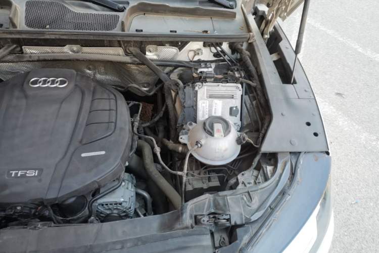 Used Audi Q5L 2018 40 TFSI Prestige Fashion Edition China V Engine Bay Left