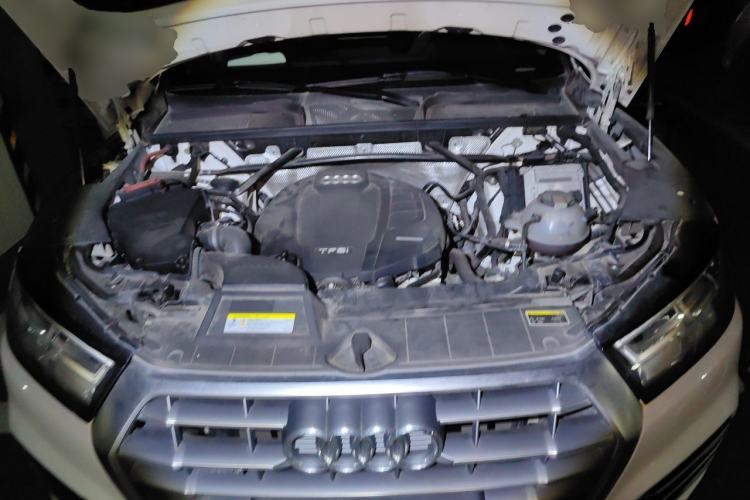 Used Audi Q5L 2018 40 TFSI Prestige Fashion Edition China V Engine Bay
