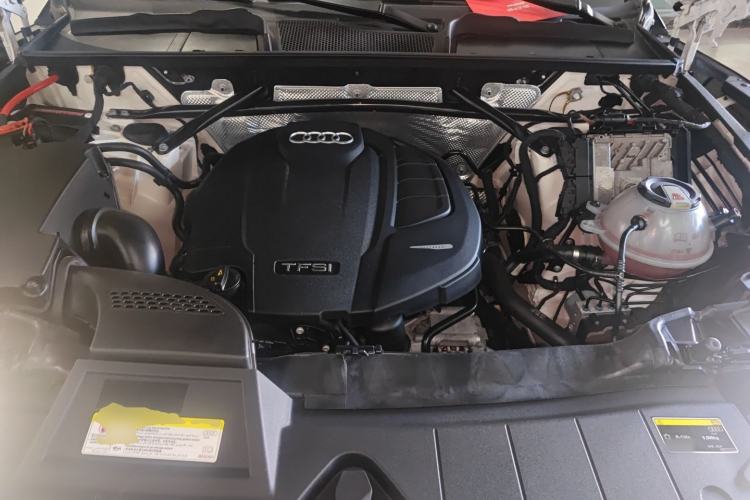 Used Audi Q5L 2018 45 TFSI Prestige Sport China V Engine Bay
