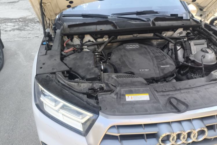 Used Audi Q5L 2018 40 TFSI Prestige Fashion Edition China V Engine Bay Right