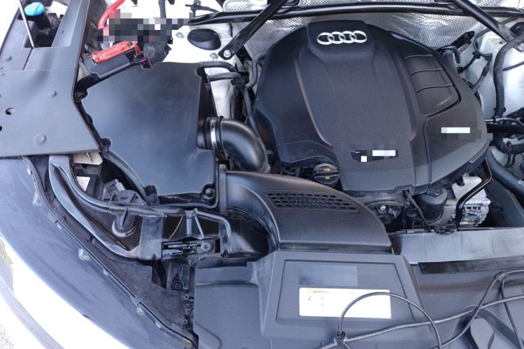 Used Audi Q5L 2018 45 TFSI Prestige Fashion Edition China V Emission Standard Engine Bay Right