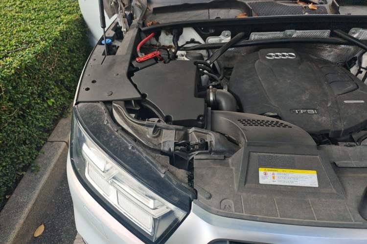 Used Audi Q5L 2018 40 TFSI Prestige Edition China V Engine Bay Right