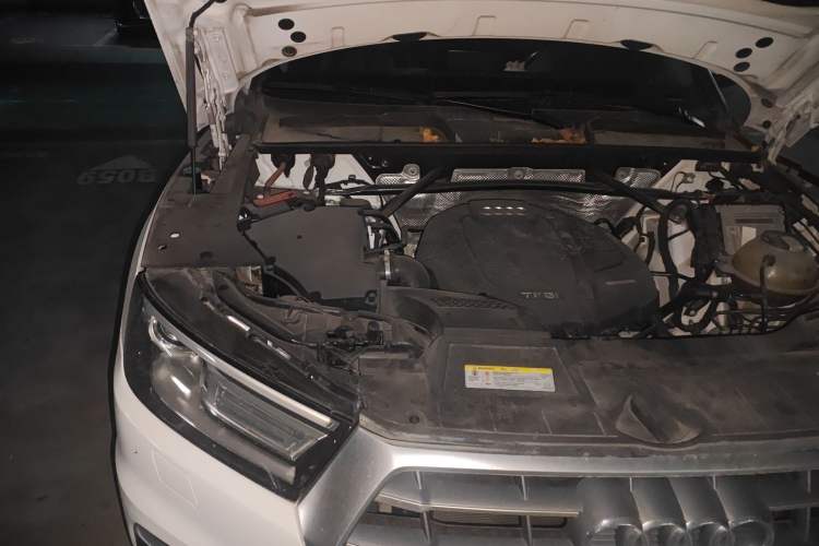 Used Audi Q5L 2018 40 TFSI Prestige Edition China V Engine Bay Right
