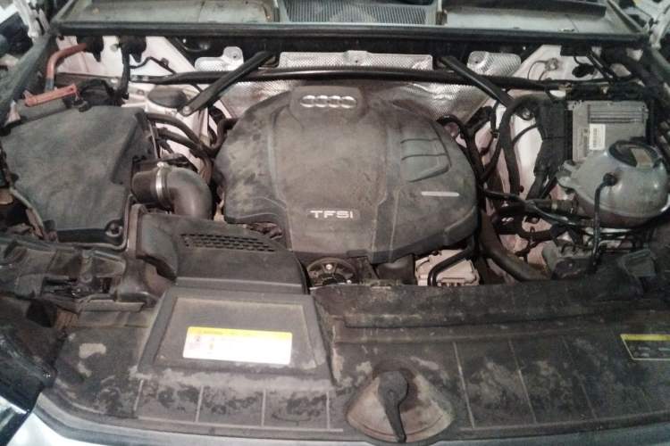 Used Audi Q5L 2018 40 TFSI Prestige Fashion Edition China V Engine Bay