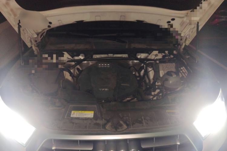 Used Audi Q5L 2018 45 TFSI Prestige Fashion Edition China V Emission Standard Engine Bay