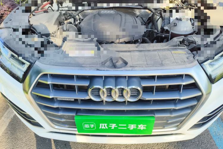 Used Audi Q5L 2018 40 TFSI Prestige Fashion Edition China VI Engine Bay