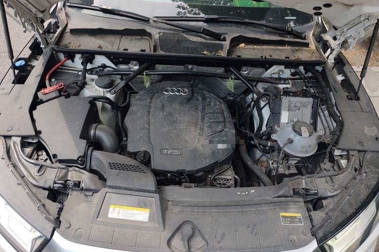 Used Audi Q5L 2018 45 TFSI Prestige Sport China V Engine Bay