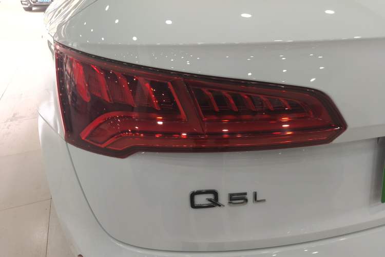 Used Audi Q5L 2018 40 TFSI Prestige Fashion Edition China V Exterior 1