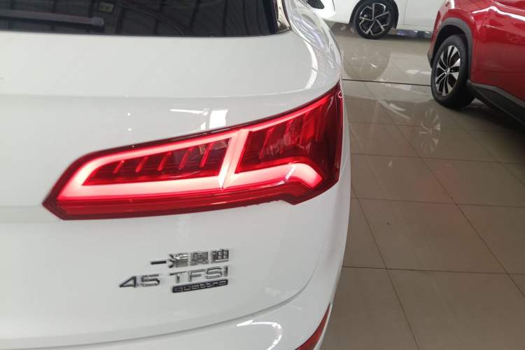 Used Audi Q5L 2018 45 TFSI Prestige Elegant Version China V Exterior 3