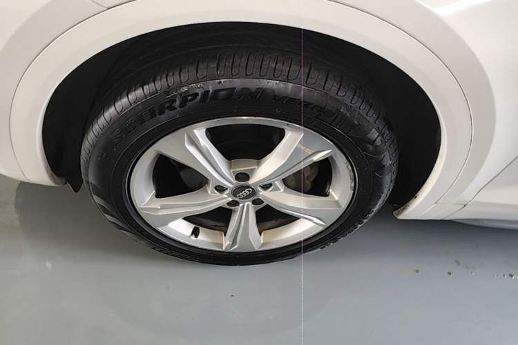 Used Audi Q5L 2018 40 TFSI Prestige Edition China VI Emission Standard Exterior 4