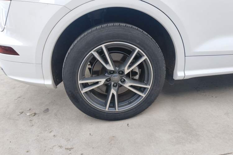 Used Audi Q5L 2018 40 TFSI Prestige Fashion Edition China VI Exterior 5