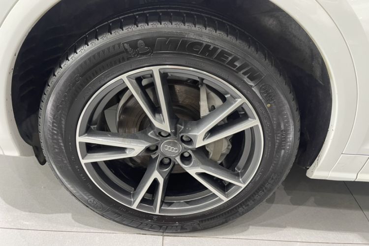 Used Audi Q5L 2018 40 TFSI Prestige Fashion Edition China V Exterior 6