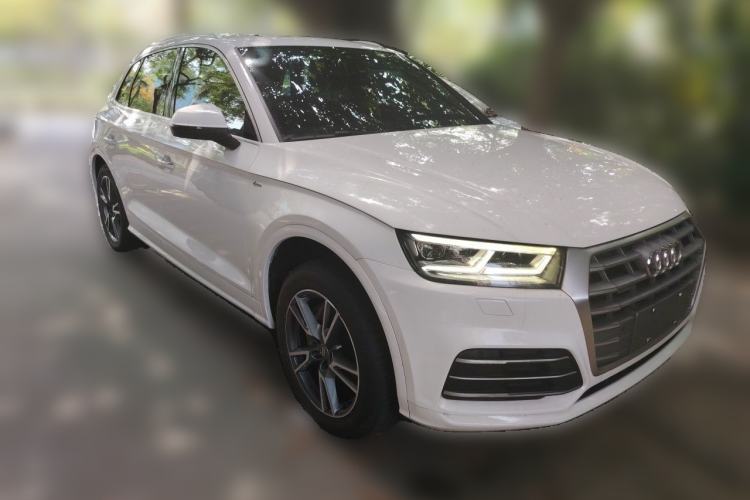 Used Audi Q5L 2018 45 TFSI Prestige Fashion Edition China V Emission Standard Front Right 45 Deg
