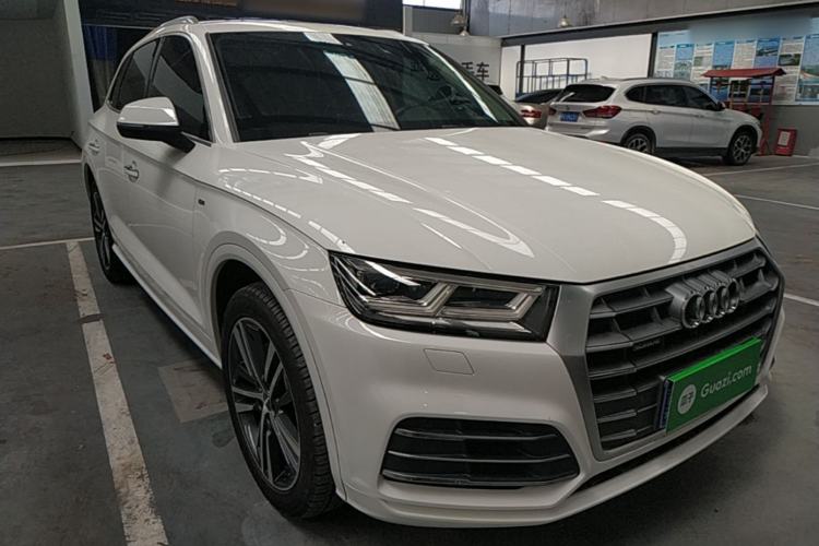 Used Audi Q5L 2018 45 TFSI Prestige Sporty Edition China VI Front Right 45 Deg
