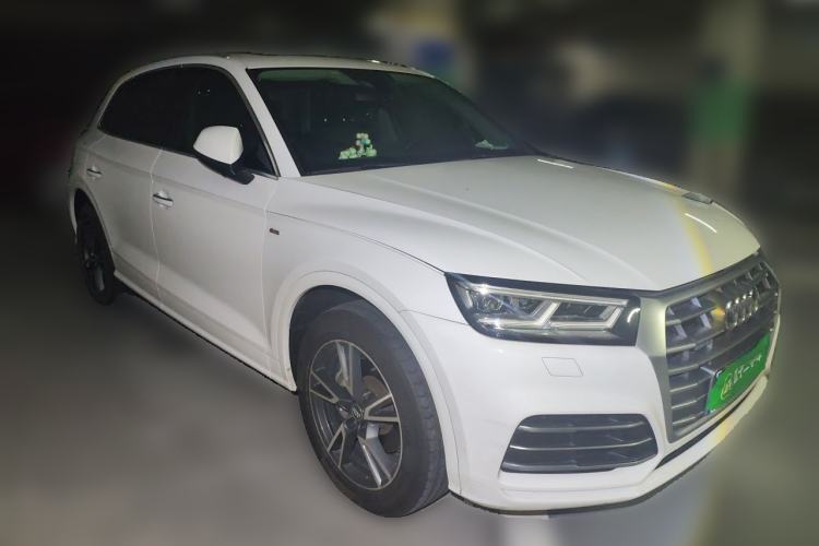 Used Audi Q5L 2018 45 TFSI Prestige Fashion Edition China VI Emission Standard Front Right 45 Deg