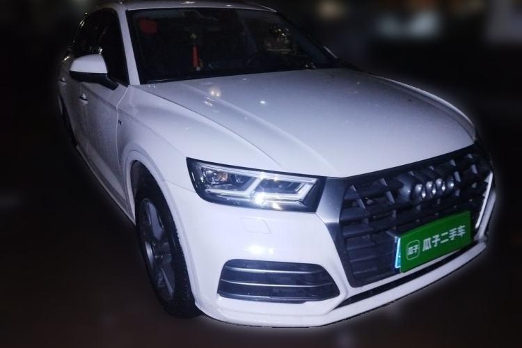 Used Audi Q5L 2018 40 TFSI Prestige Fashion Edition China VI Front Right 45 Deg