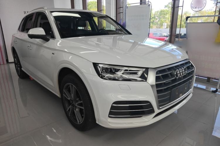 Used Audi Q5L 2018 45 TFSI Prestige Fashion Edition China VI Emission Standard Front Right 45 Deg