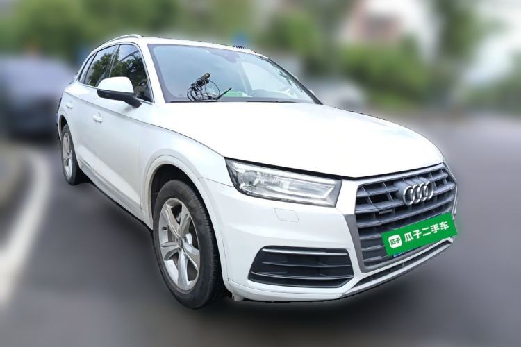 Used Audi Q5L 2018 40 TFSI Prestige Edition China VI Emission Standard Front Right 45 Deg
