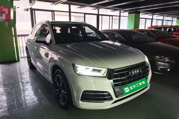 Used Audi Q5L 2018 40 TFSI Prestige Fashion Edition China VI Front Right 45 Deg