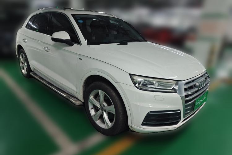 Used Audi Q5L 2018 40 TFSI Prestige Edition China VI Emission Standard Front Right 45 Deg
