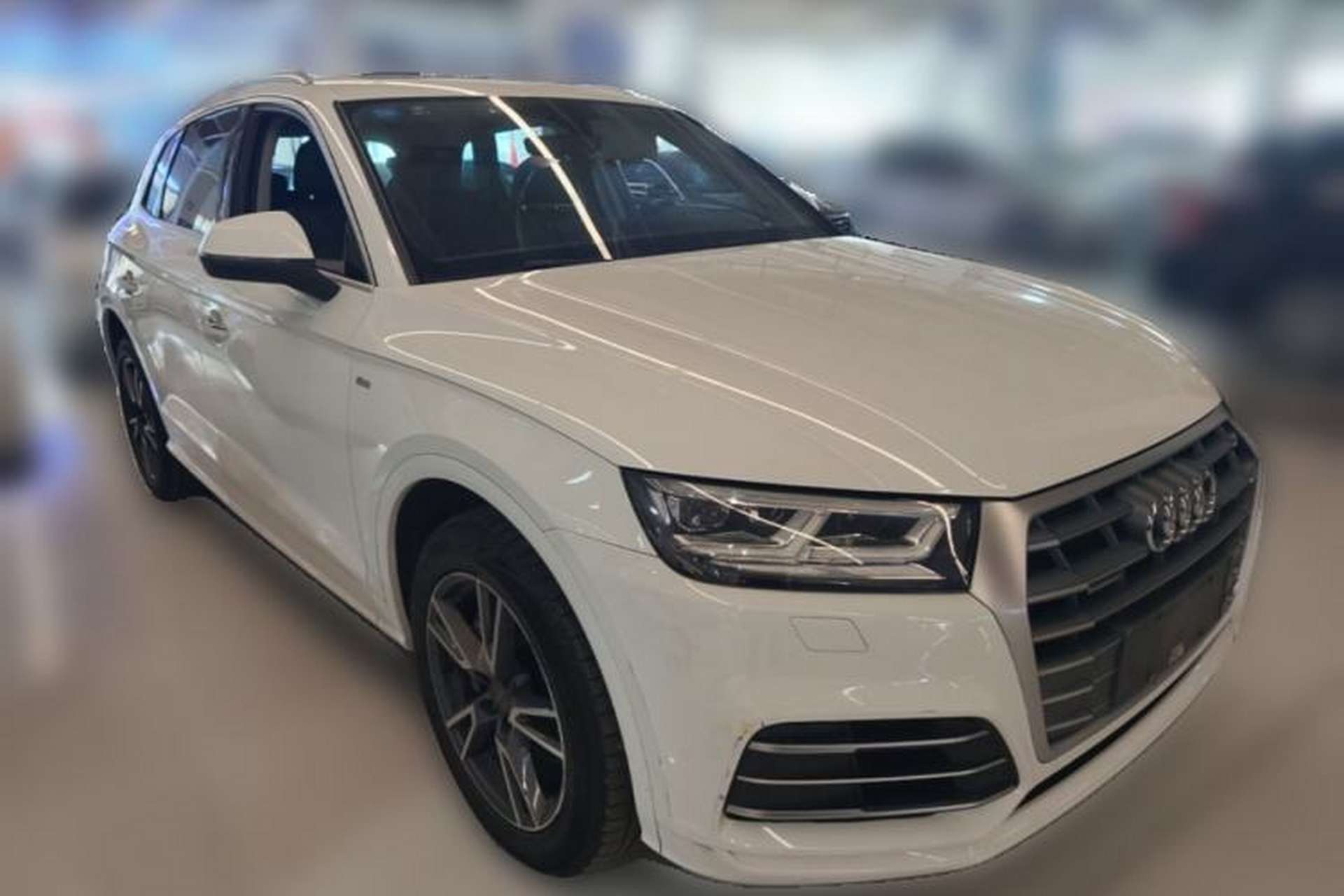 Used Audi Q5L 2018 40 TFSI Prestige Fashion Edition China VI Front Right 45 Deg
