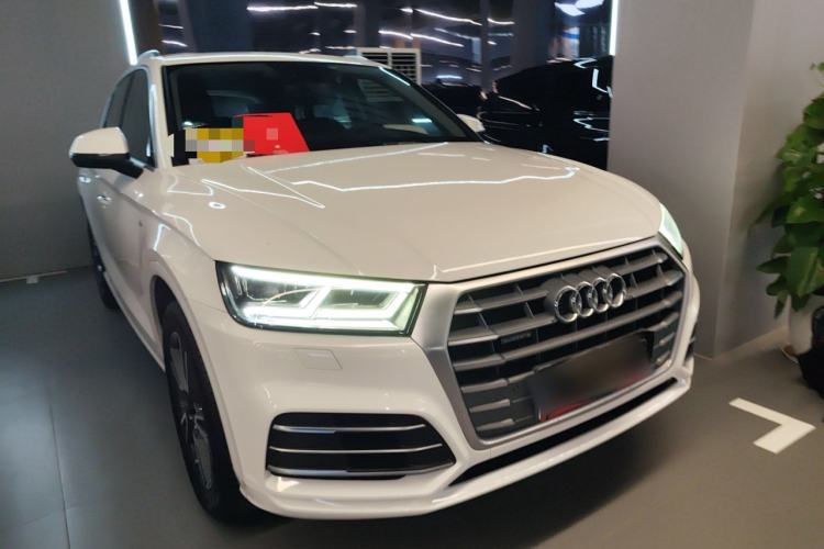 Used Audi Q5L 2018 45 TFSI Prestige Fashion Edition China VI Emission Standard Front Right 45 Deg