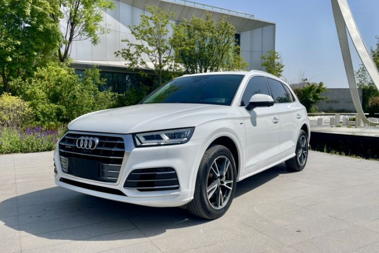 Used Audi Q5L 2018 45 TFSI Prestige Fashion Edition China V Emission Standard Guazi used car, China used car export, Used car for sale, Used Audi cars, Cheapest cars for sale