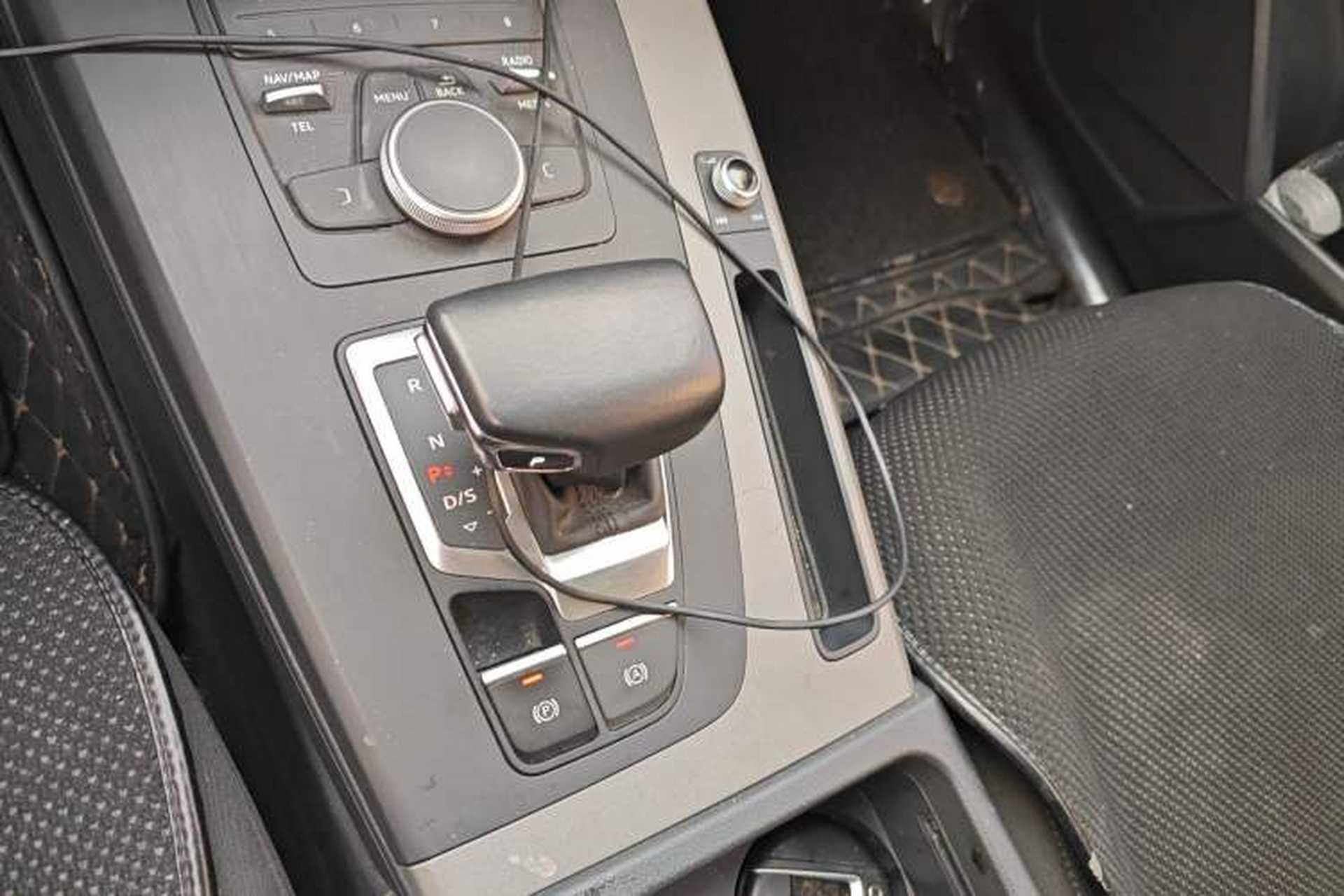 Used Audi Q5L 2018 40 TFSI Prestige Edition China V Gear Lever