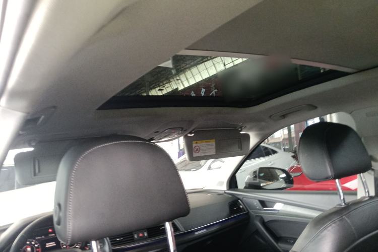 Used Audi Q5L 2018 45 TFSI Prestige Elegant Version China V Headliner