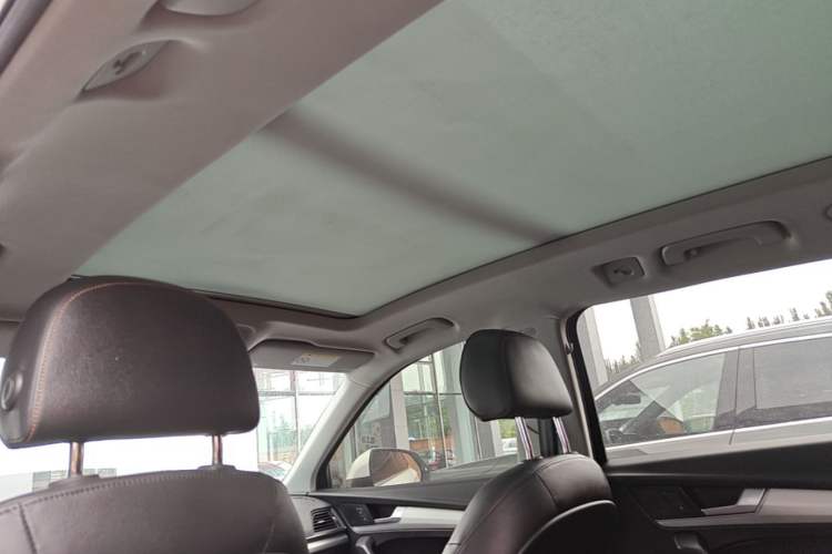 Used Audi Q5L 2018 40 TFSI Prestige Fashion Edition China V Headliner