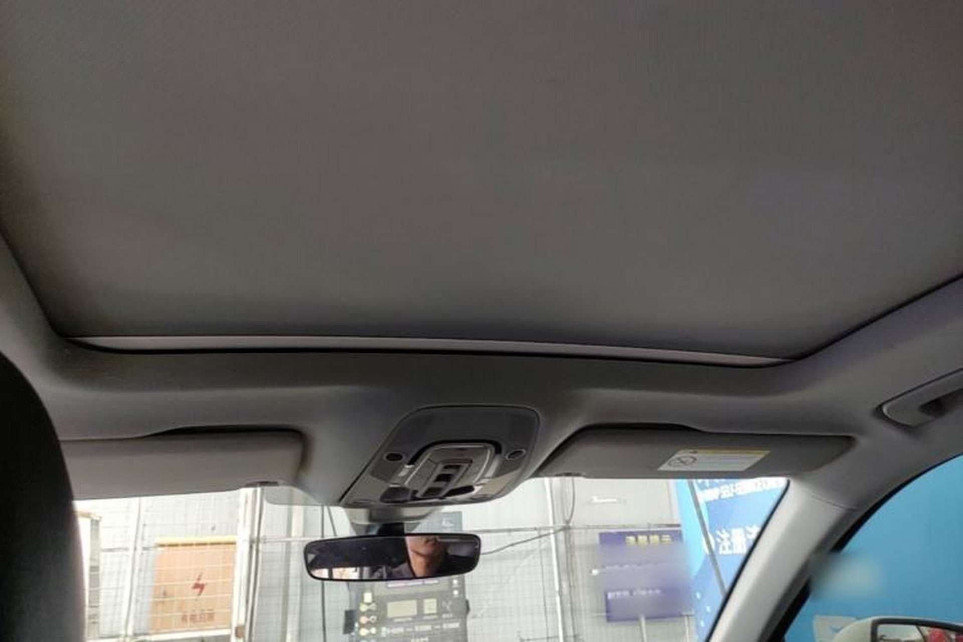 Used Audi Q5L 2018 45 TFSI Prestige Fashion Edition China V Emission Standard Headliner