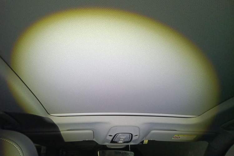 Used Audi Q5L 2018 45 TFSI Prestige Fashion Edition China VI Emission Standard Headliner