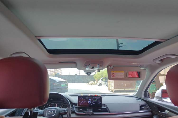 Used Audi Q5L 2018 40 TFSI Prestige Edition China V Headliner