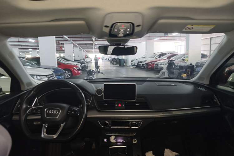 Used Audi Q5L 2018 45 TFSI Prestige Sporty Edition China VI Headliner